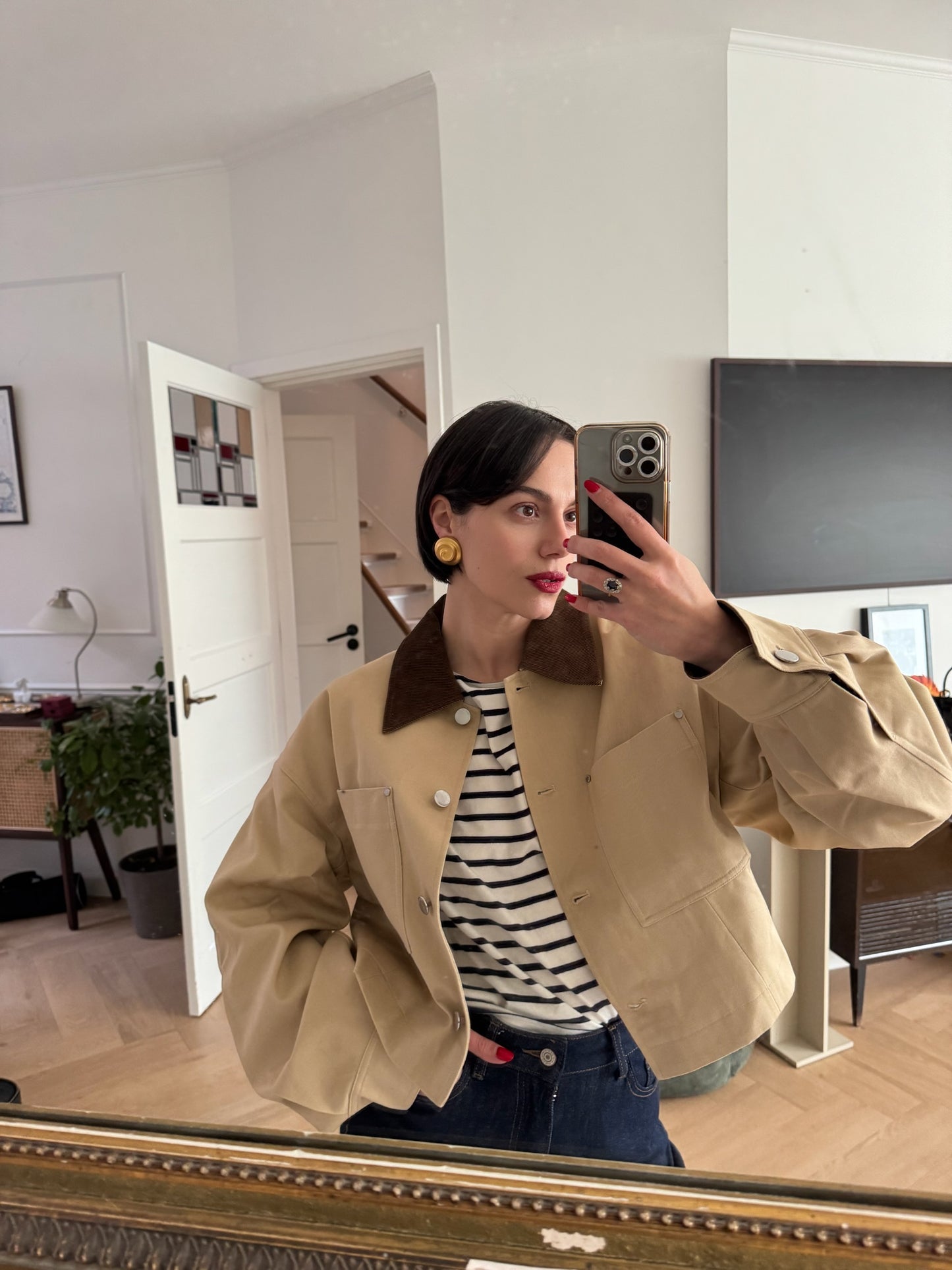 NINA RICCI (late 80s) statement clip-on earrings