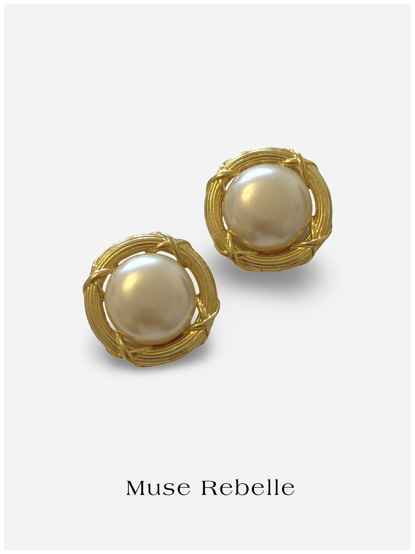 Carrie clip-on earrings