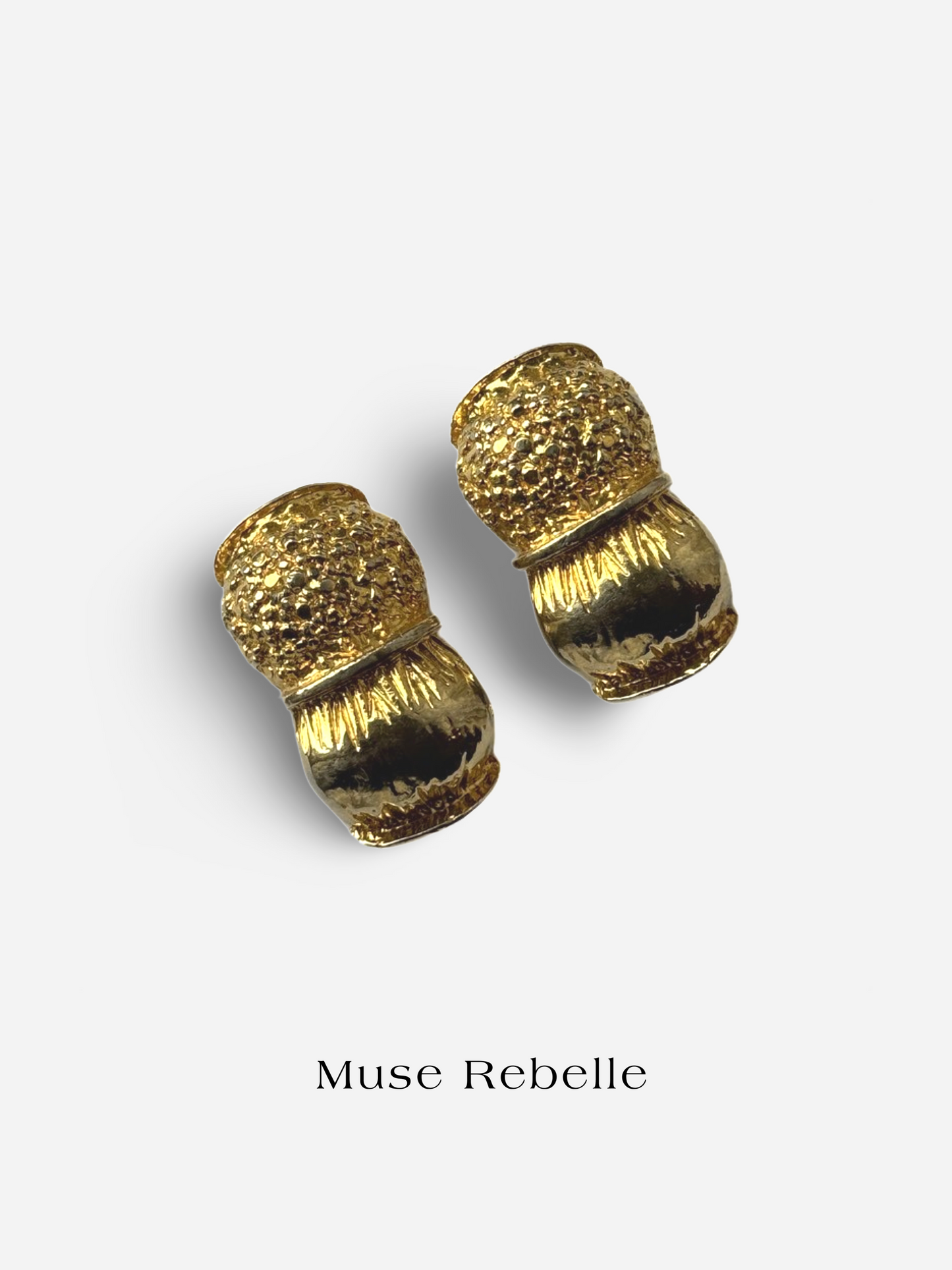 Amélie clip-on earrings