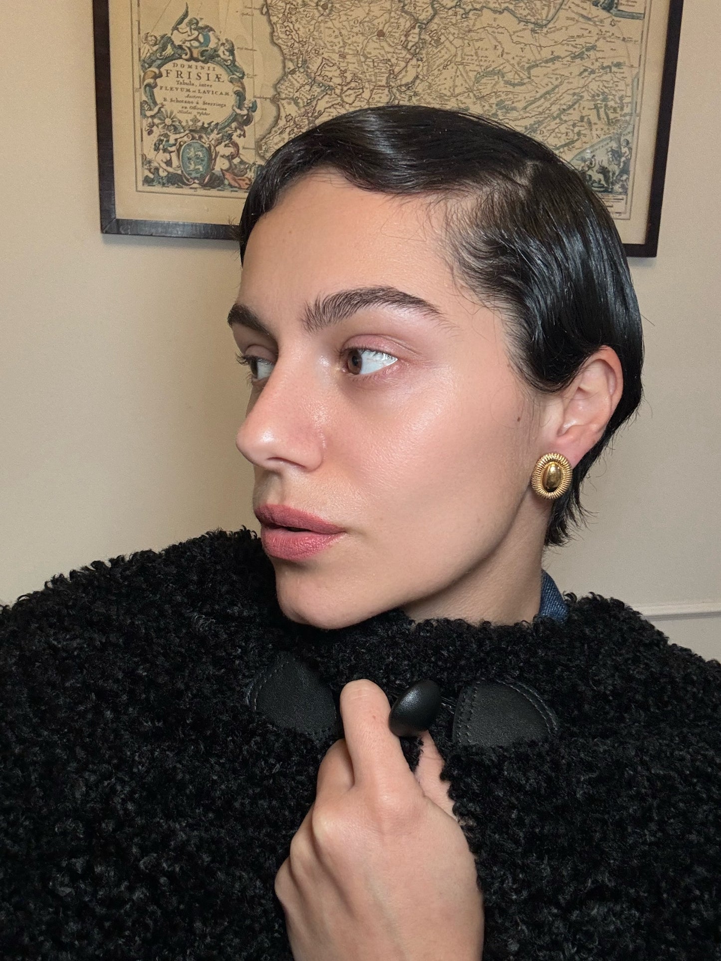 BURBERRY clip-on earrings