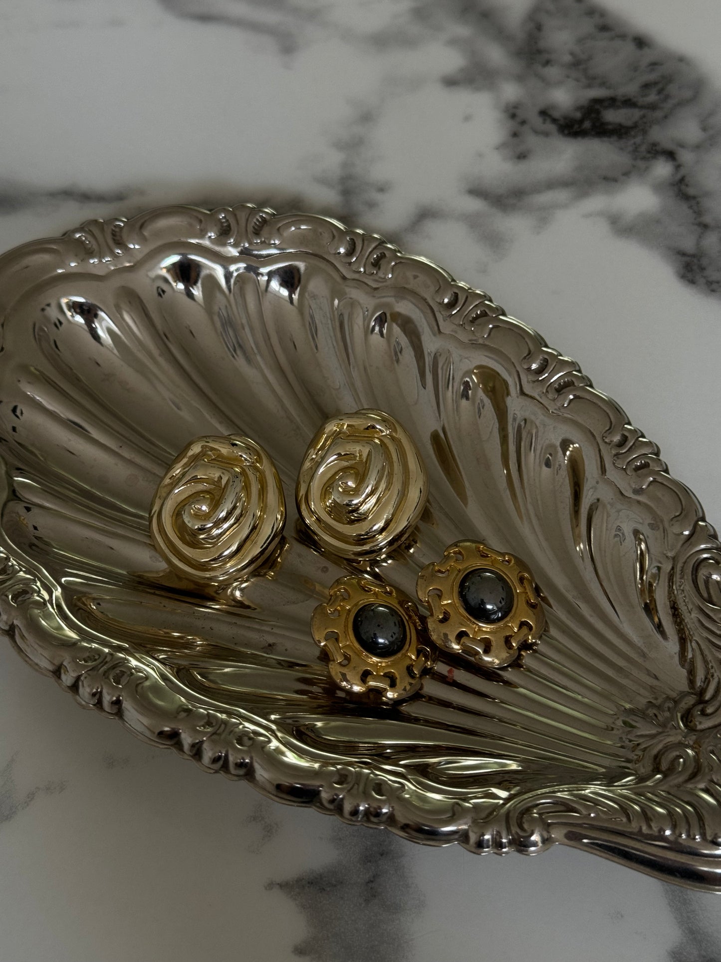 Eleonora clip-on earrings