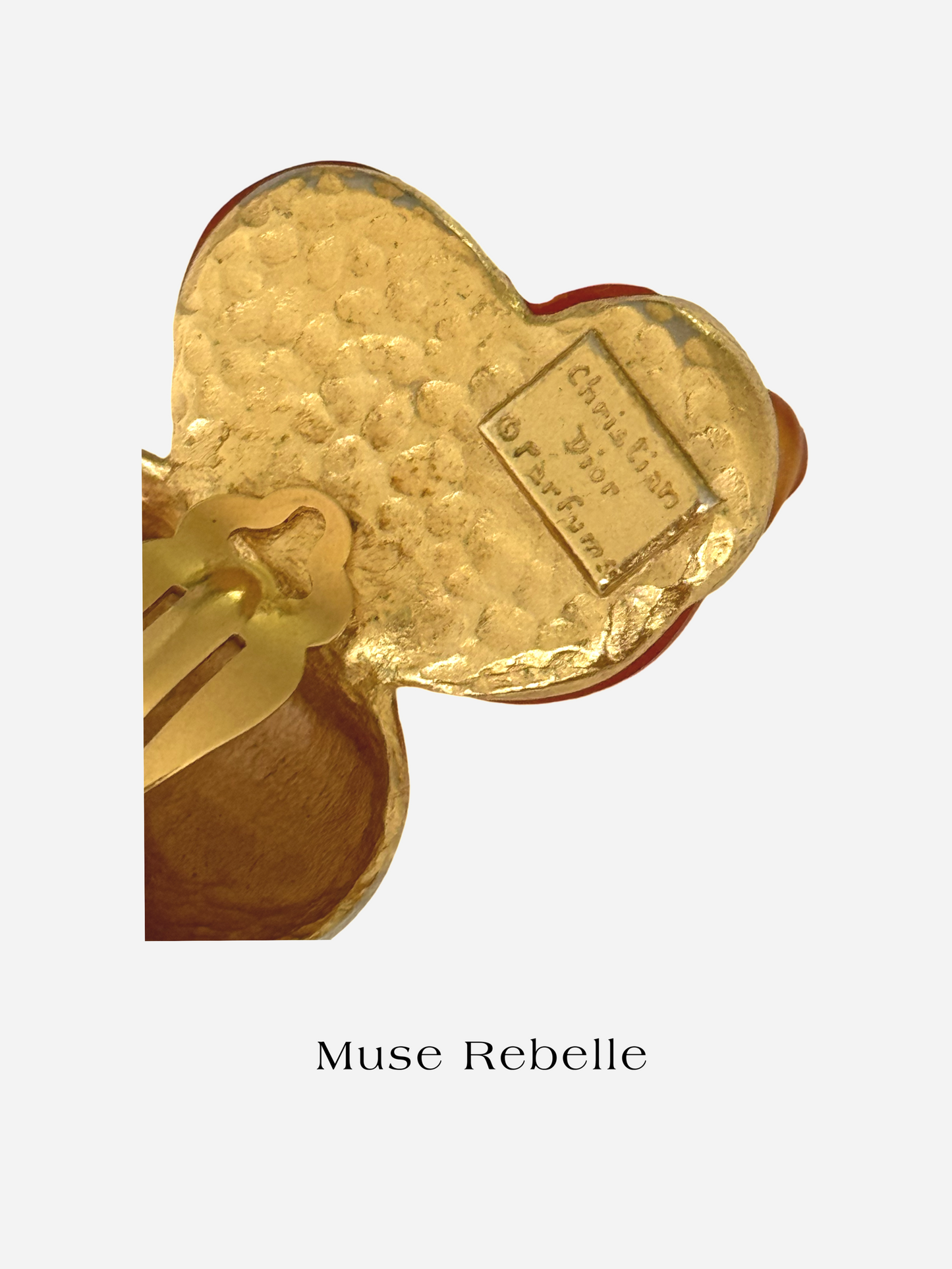 DIOR mono-earring / scarf clip shell shaped