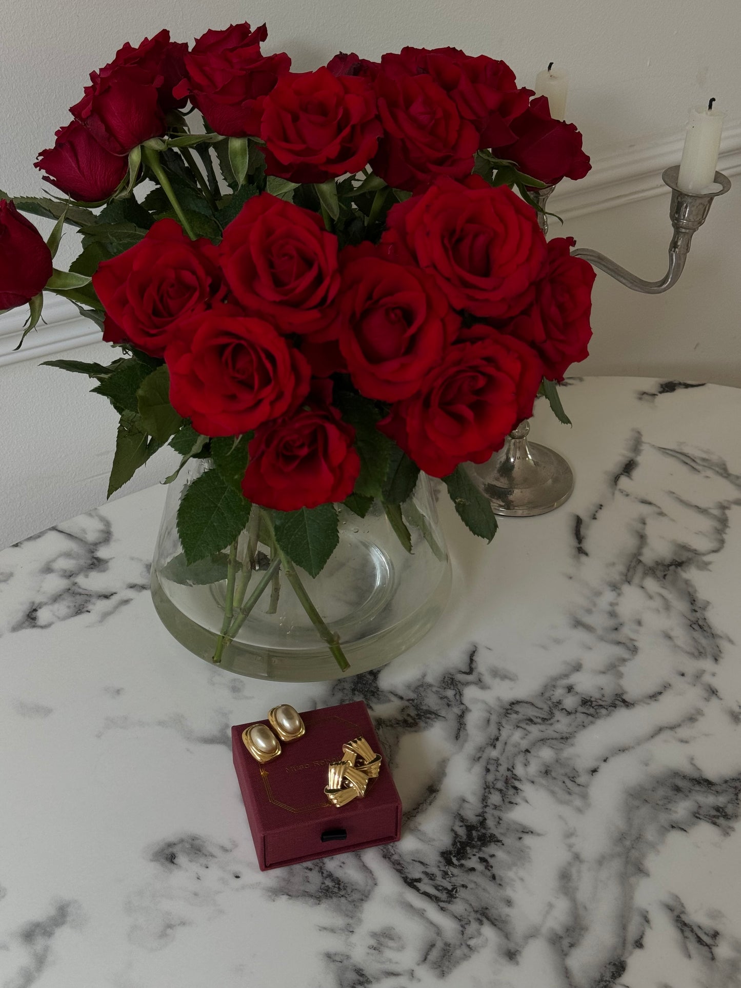 NINA RICCI pearl clip-on earrings