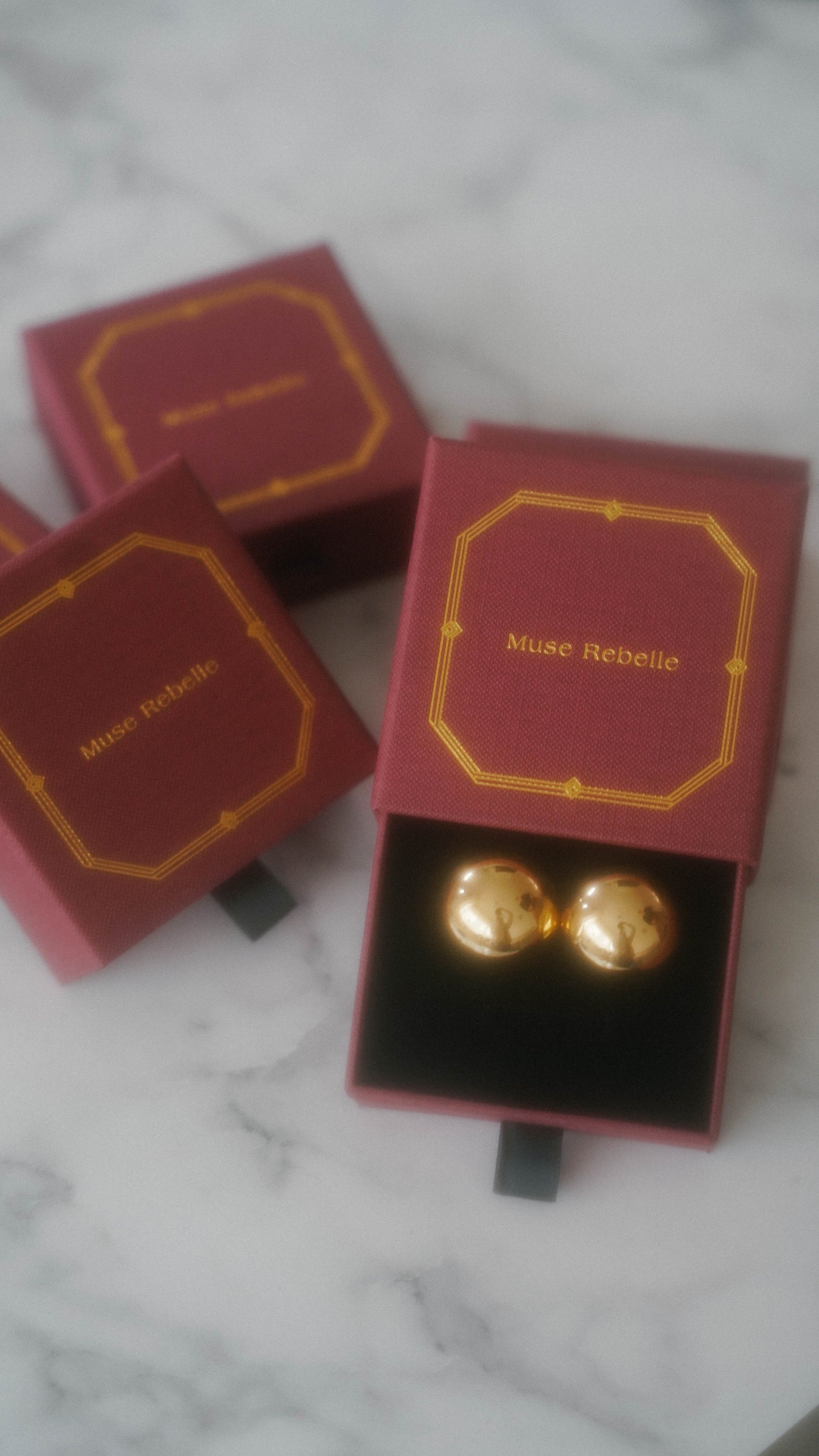 Diana gold-plated earrings