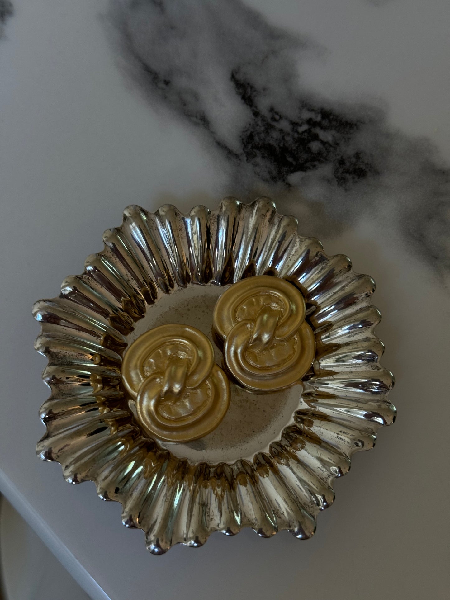 Lauren clip-on earrings