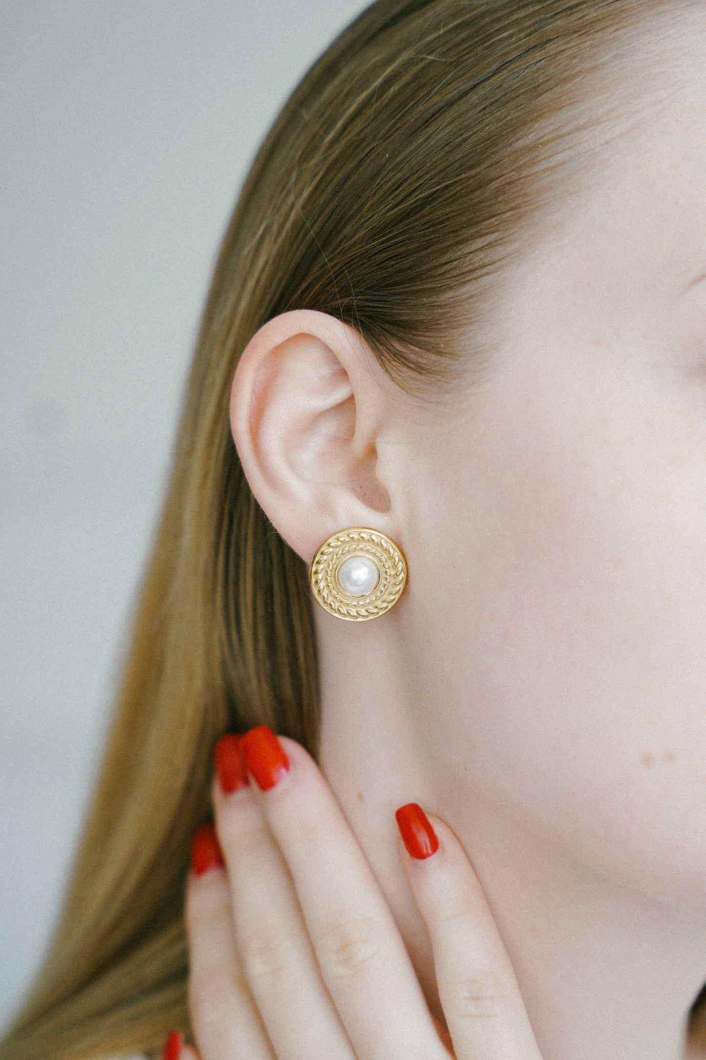 Kelly pearl gold-plated earrings