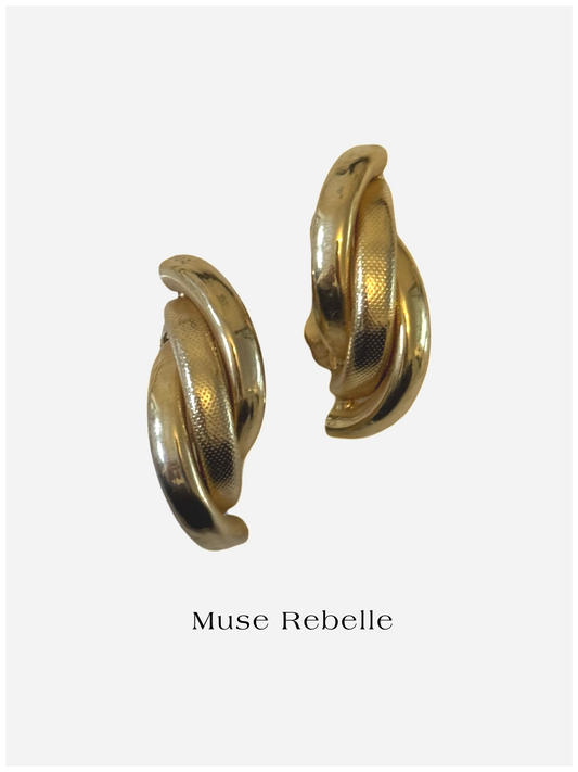 Noah clip-on earrings