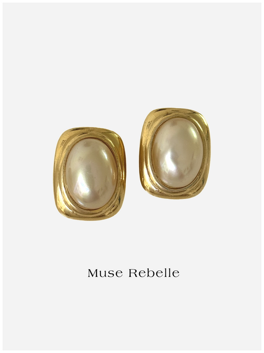 NINA RICCI pearl clip-on earrings